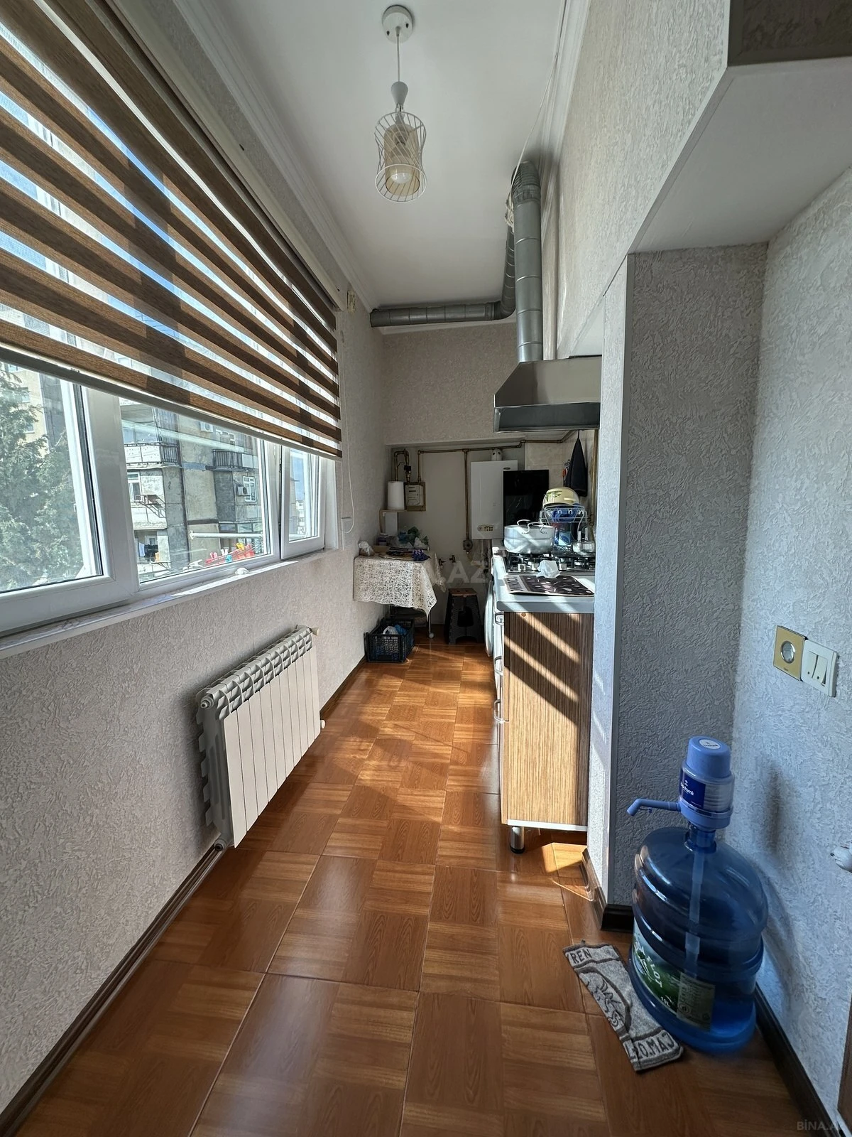 Satılır 2 otaqlı mənzil 75 m²