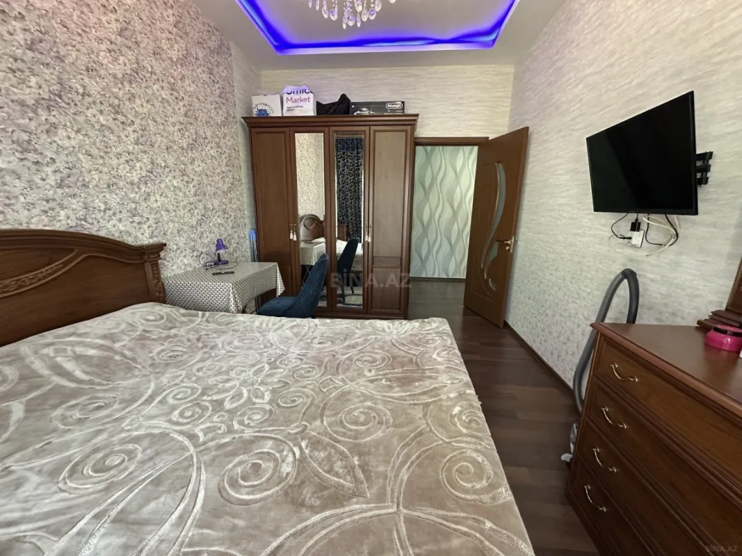 Satılır 2 otaqlı mənzil 75 m²