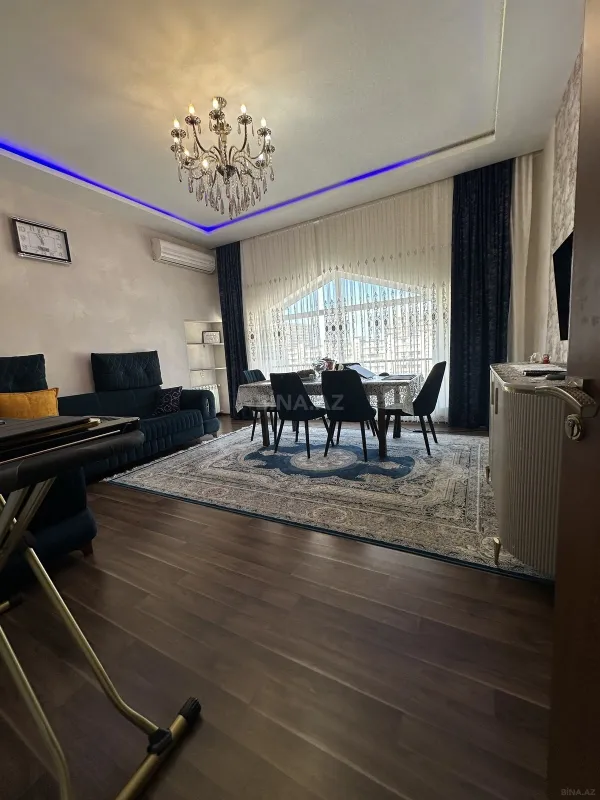 Satılır 2 otaqlı mənzil 75 m²