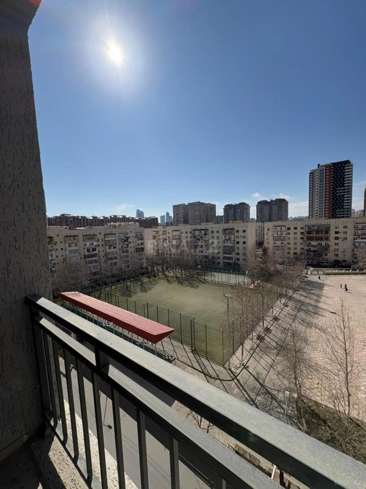 Satılır 3 otaqlı mənzil 109 m²