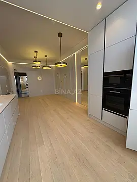 Satılır 3 otaqlı mənzil 109 m²