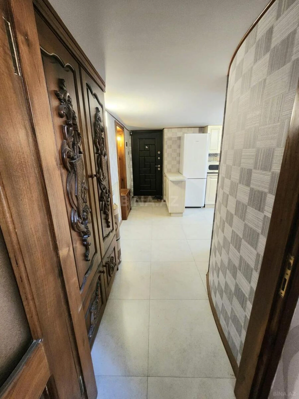 Kirayə verilir 2 otaqlı mənzil 70 m²