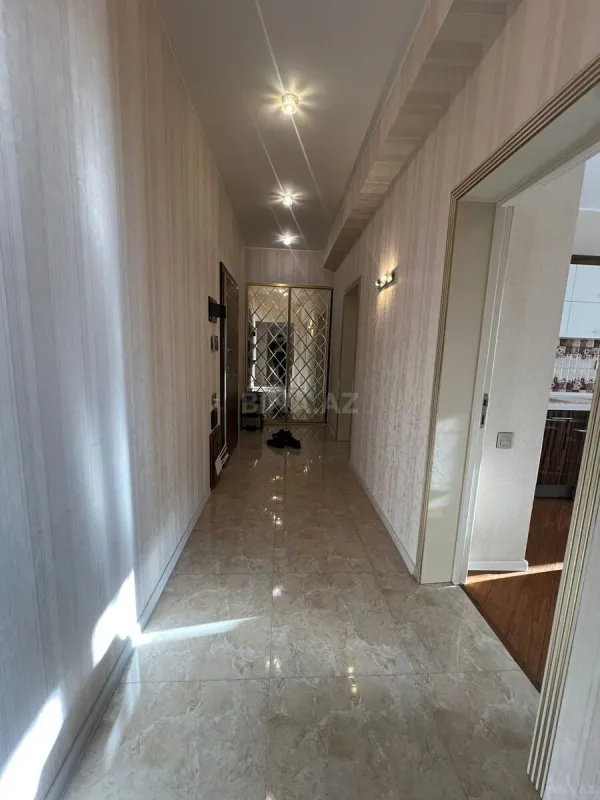 Kirayə verilir 2 otaqlı mənzil 95 m²
