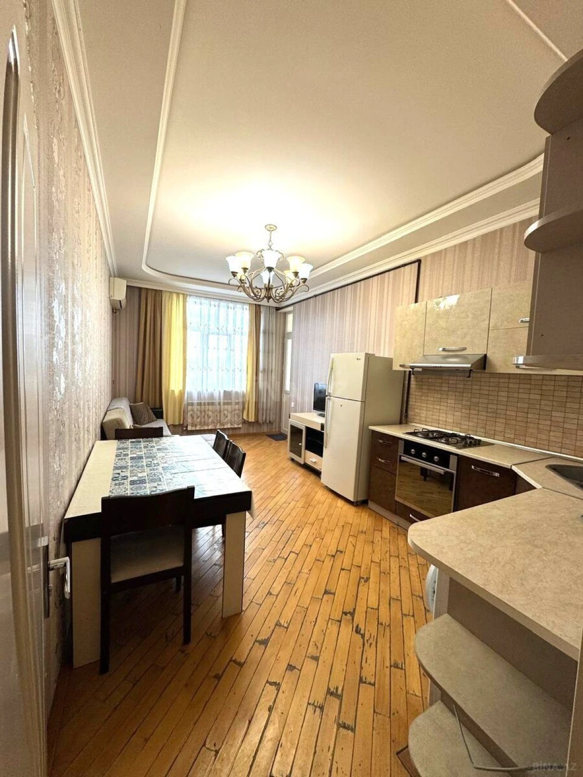 Kirayə verilir 2 otaqlı mənzil 59 m²