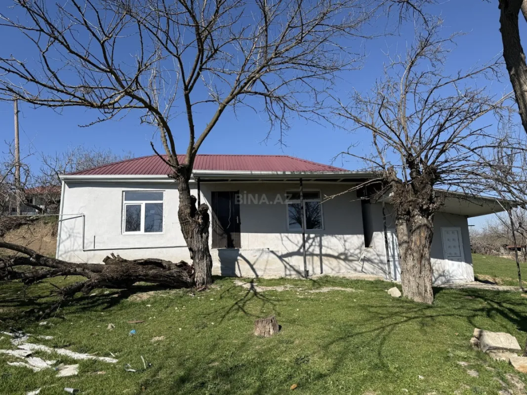 Satılır 3 otaqlı həyət evi 51 m²