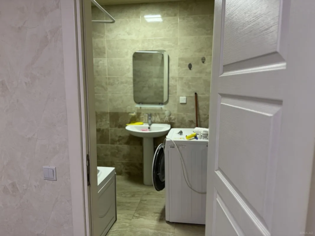 Satılır 2 otaqlı mənzil 72 m²