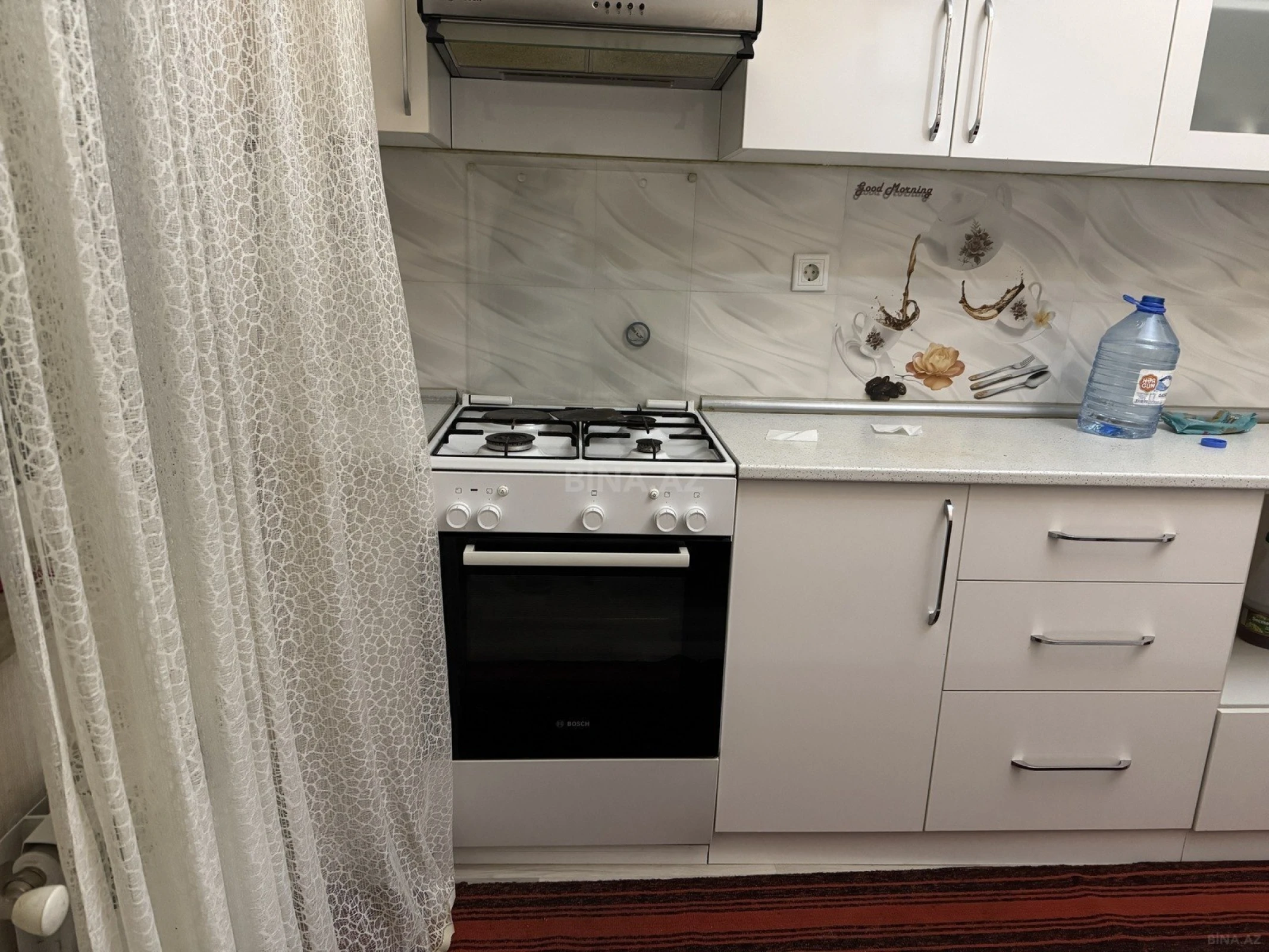 Satılır 2 otaqlı mənzil 72 m²