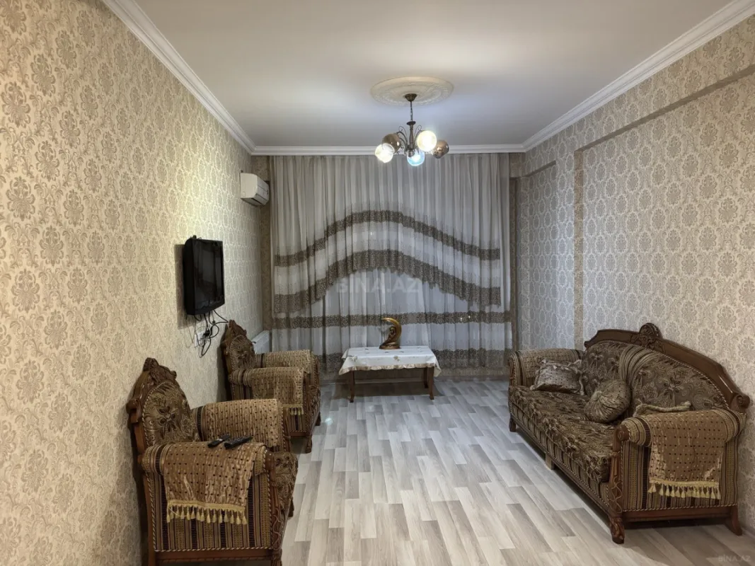 Satılır 2 otaqlı mənzil 72 m²