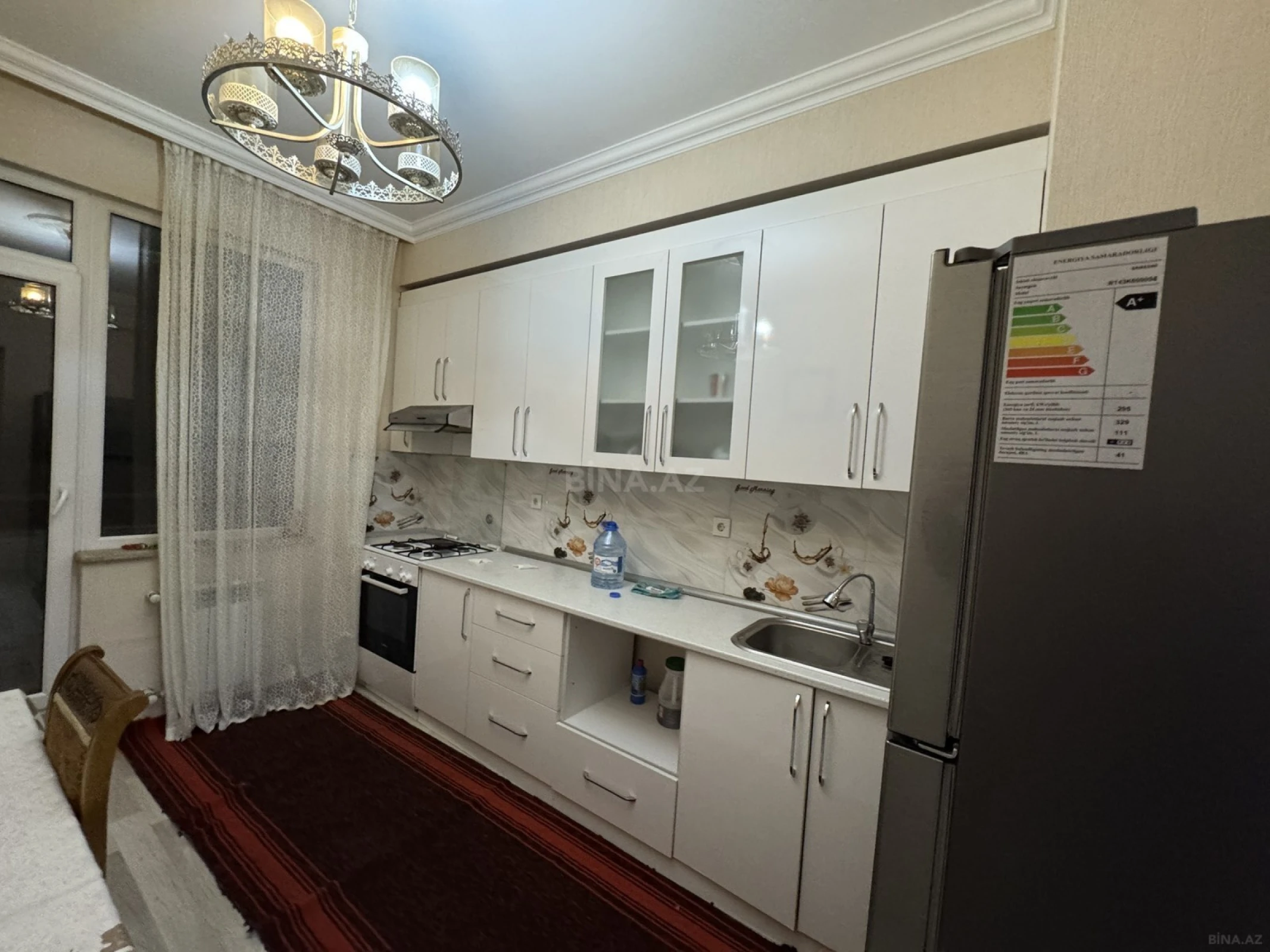 Satılır 2 otaqlı mənzil 72 m²