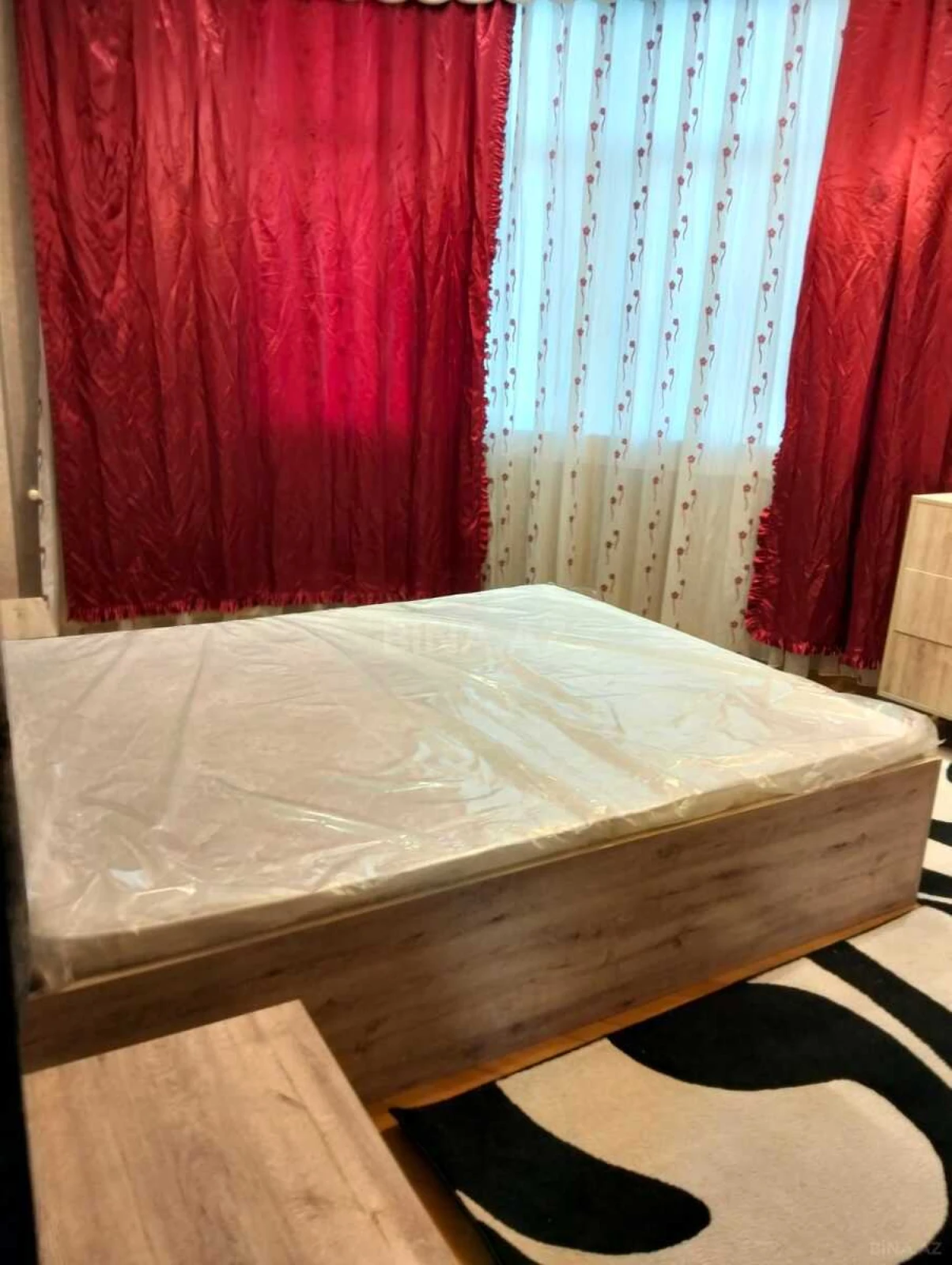 Kirayə verilir 2 otaqlı mənzil 70 m²