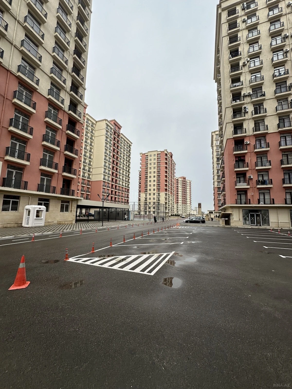 Satılır 2 otaqlı mənzil 59.6 m²