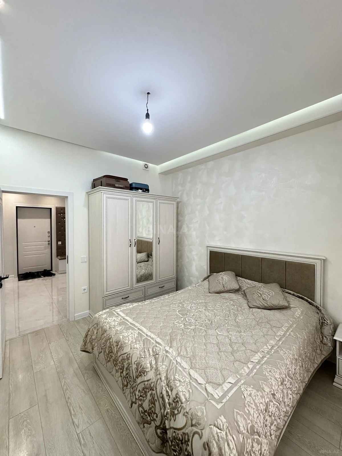 Satılır 2 otaqlı mənzil 59.6 m²