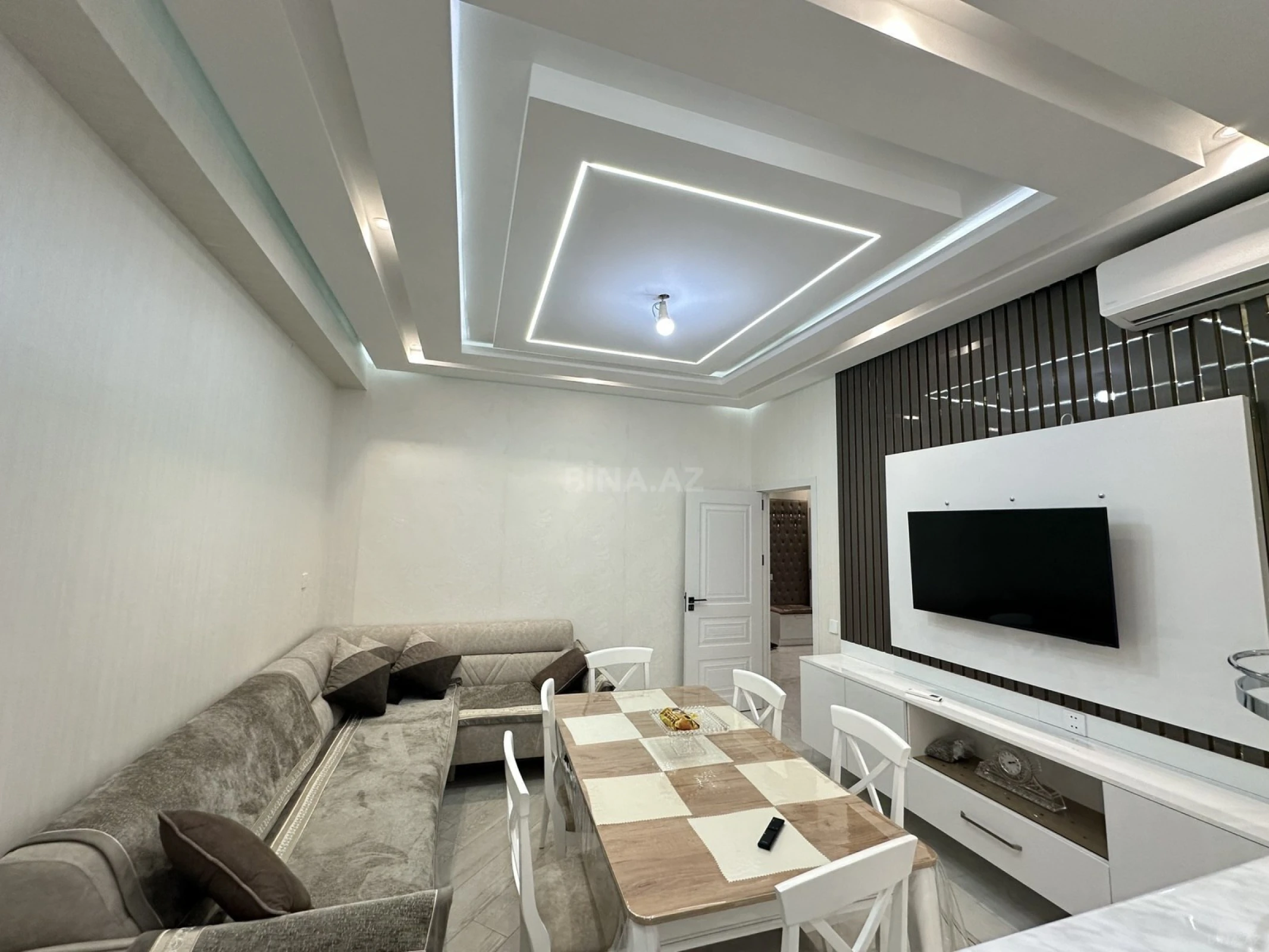 Satılır 2 otaqlı mənzil 59.6 m²