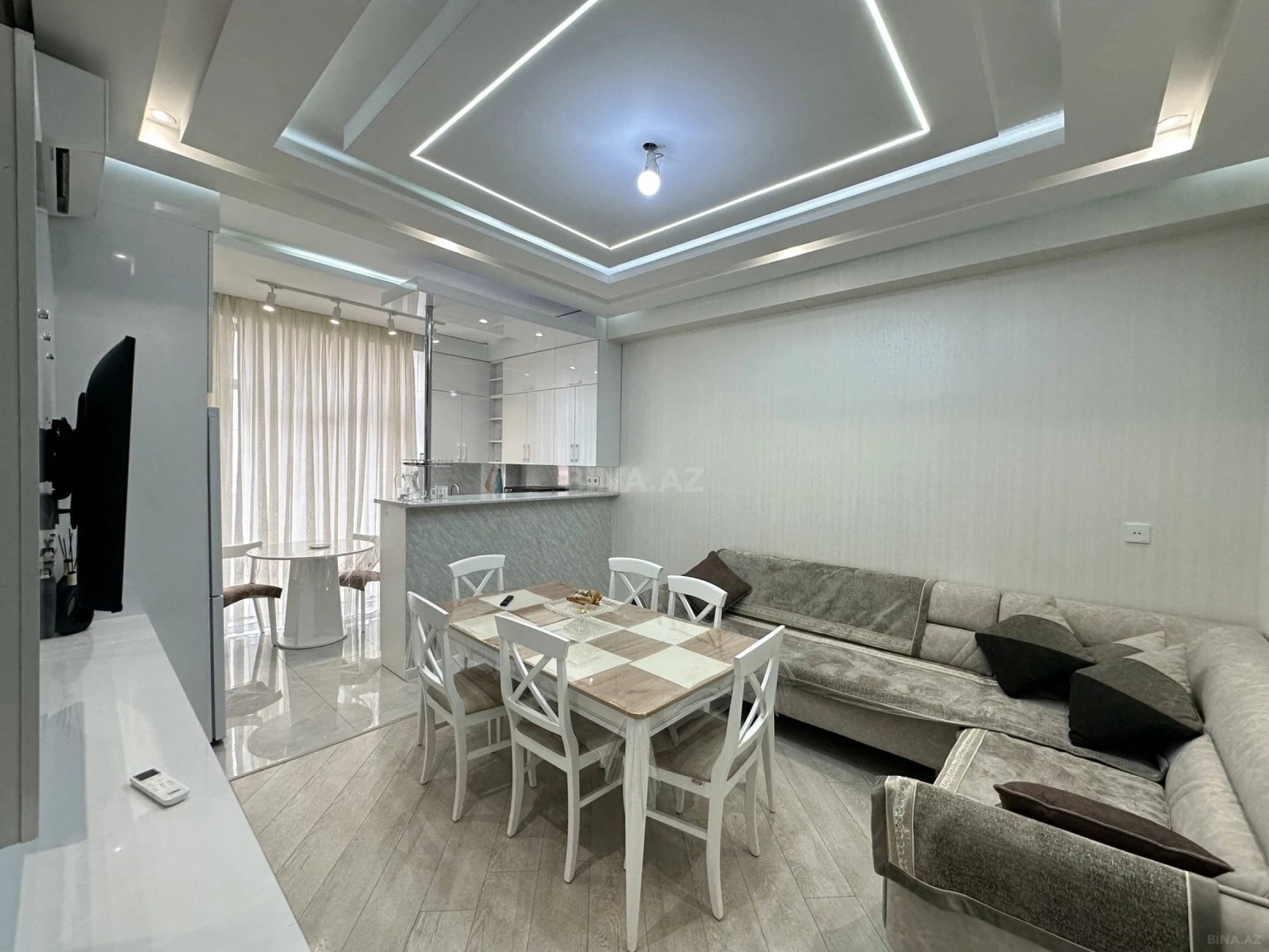 Satılır 2 otaqlı mənzil 59.6 m²