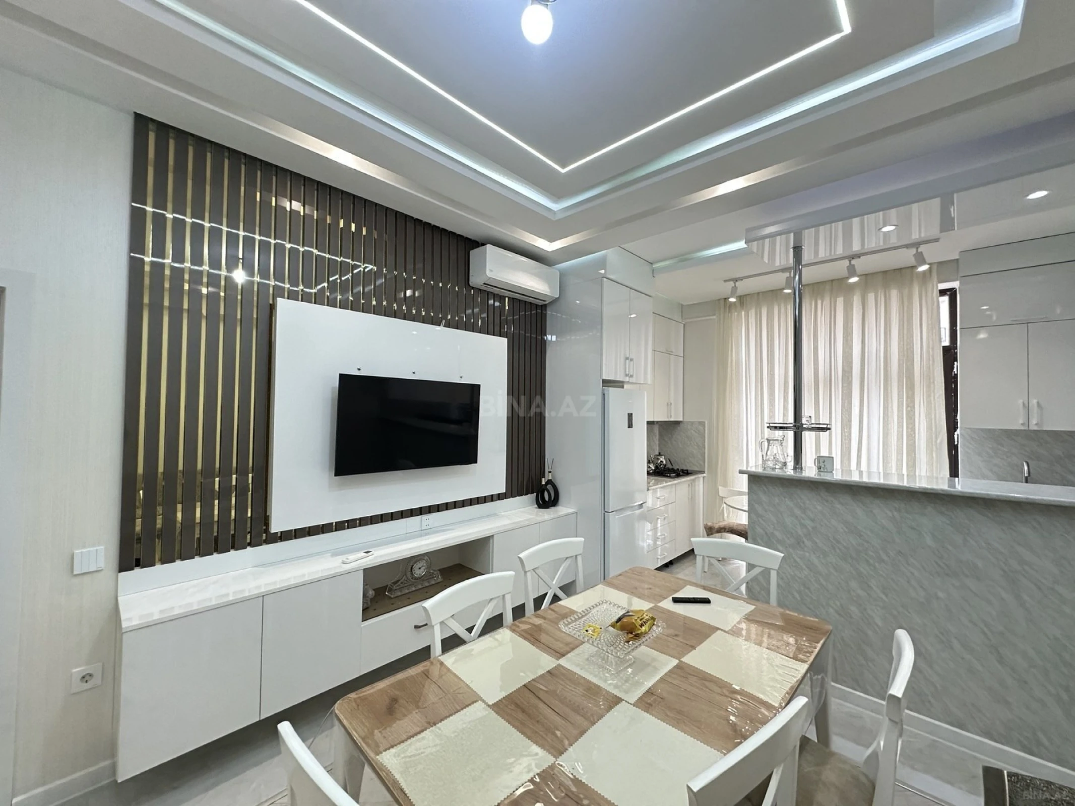 Satılır 2 otaqlı mənzil 59.6 m²