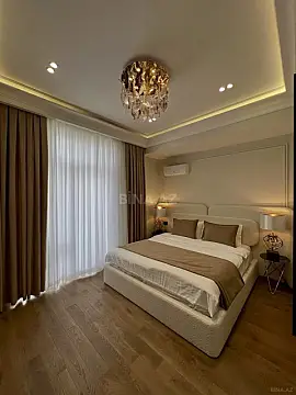 Satılır 3 otaqlı mənzil 123 m²