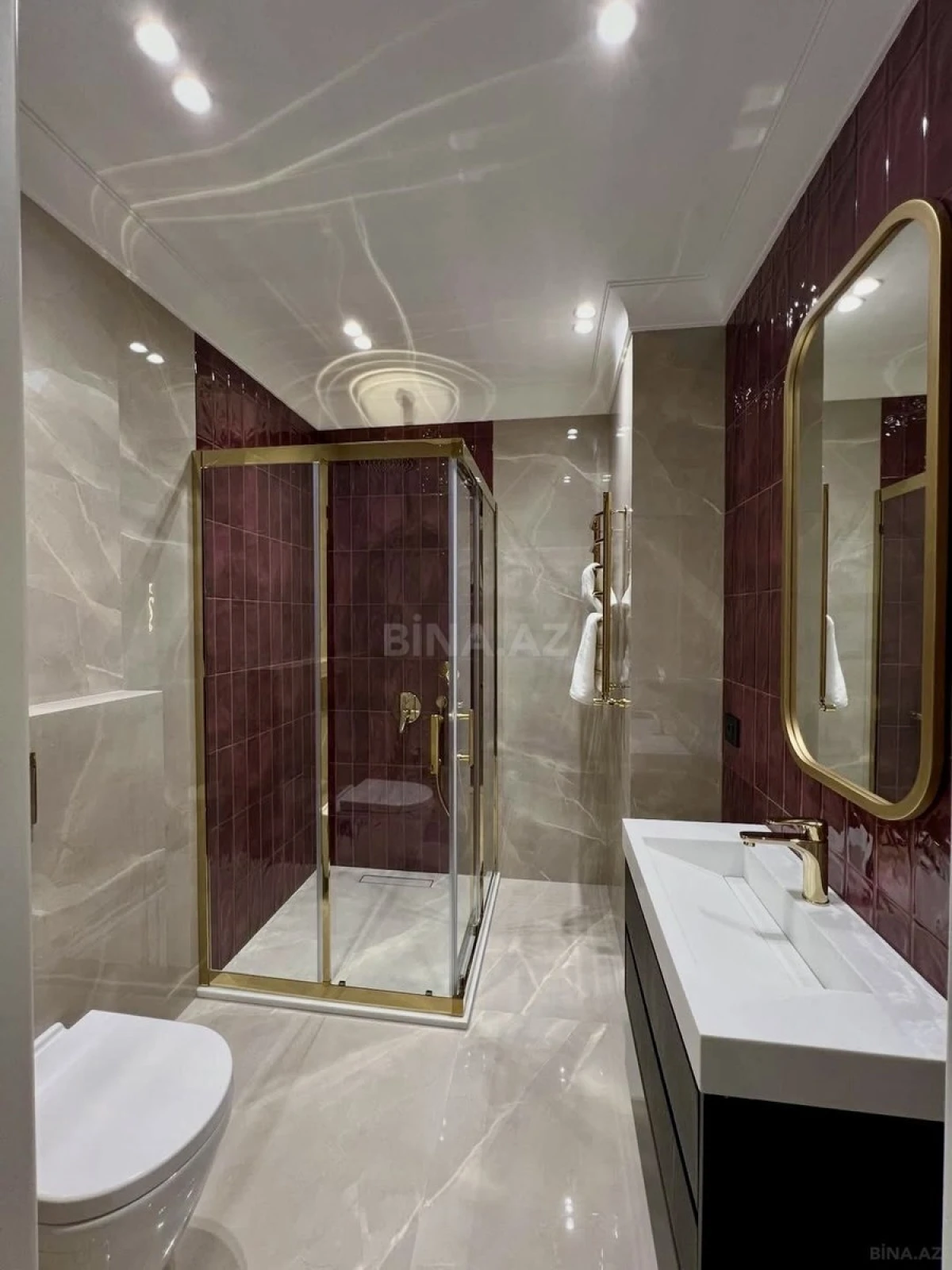 Satılır 3 otaqlı mənzil 123 m²