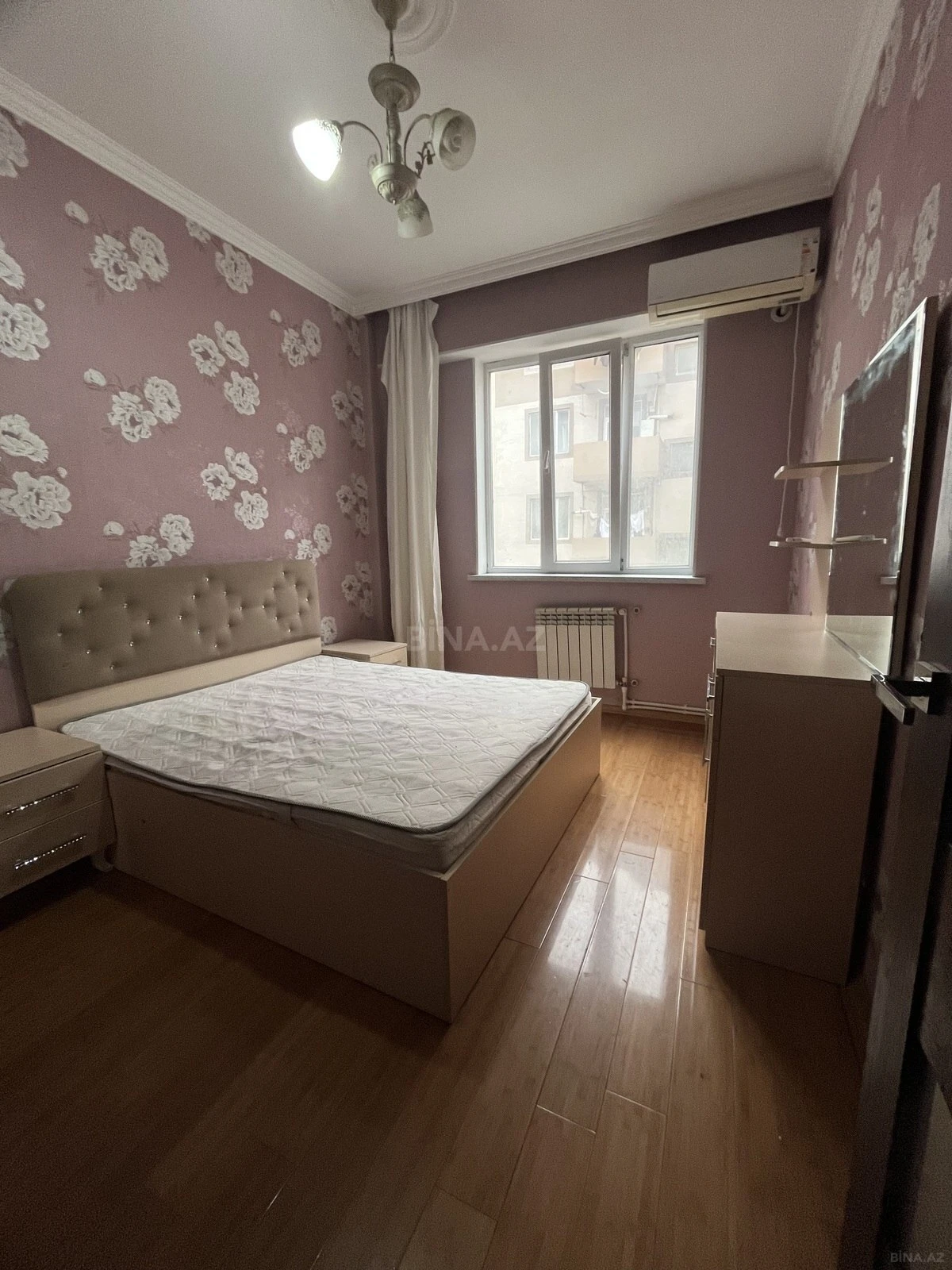 Satılır 2 otaqlı mənzil 60 m²