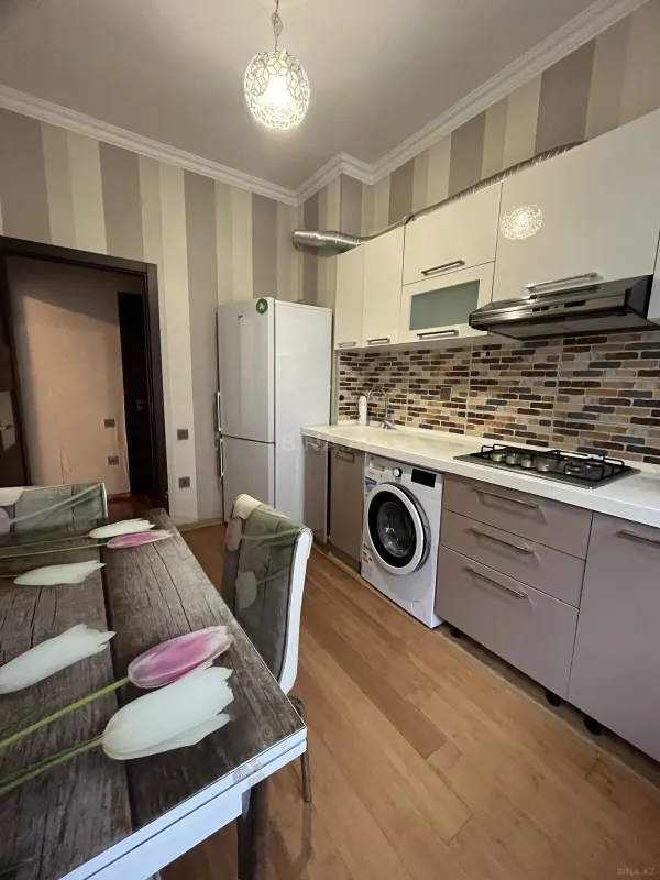 Satılır 2 otaqlı mənzil 60 m²