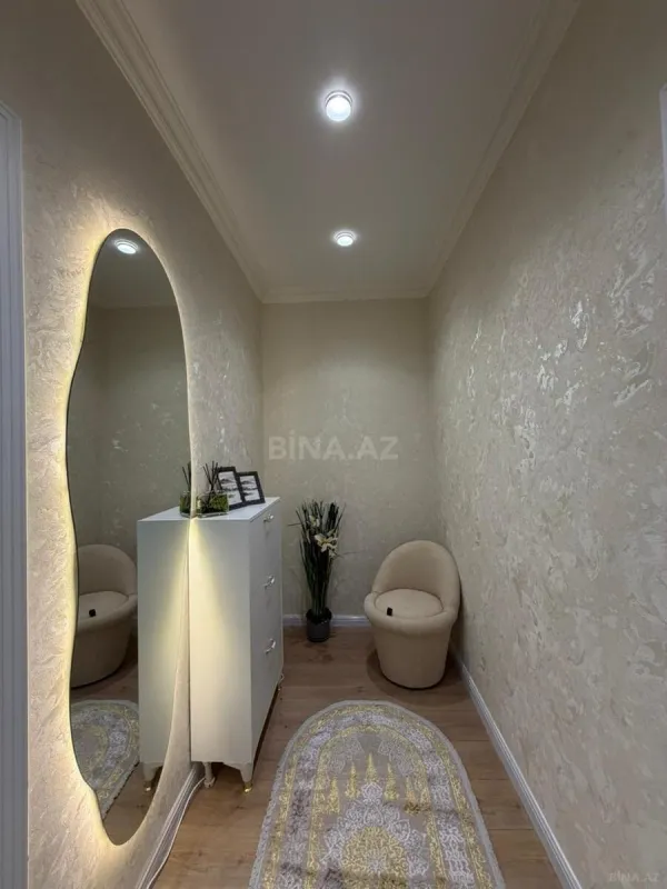 Satılır 2 otaqlı mənzil 65 m²