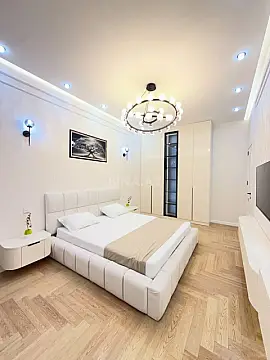 Satılır 3 otaqlı mənzil 98 m²
