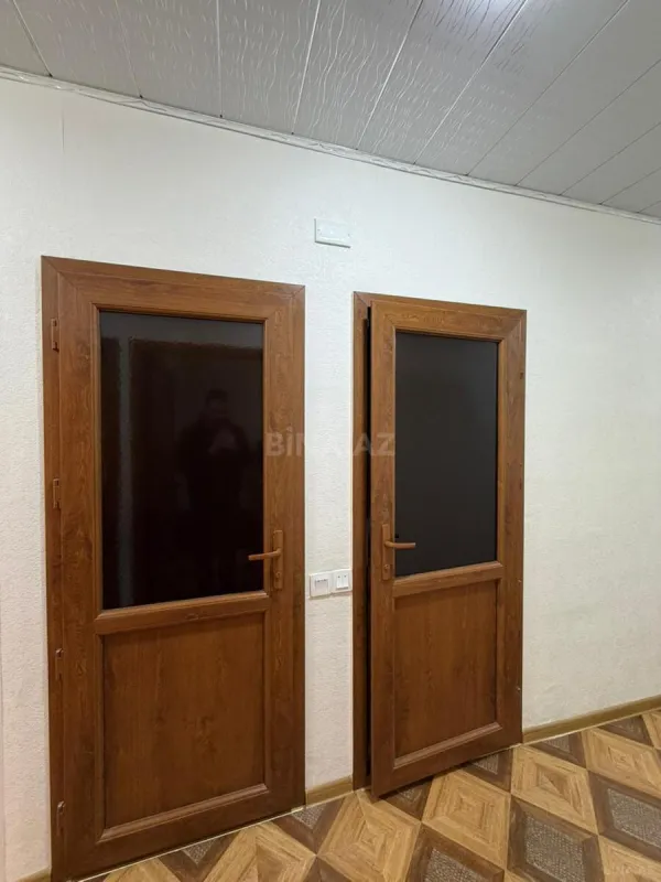 Satılır 4 otaqlı mənzil 80 m²