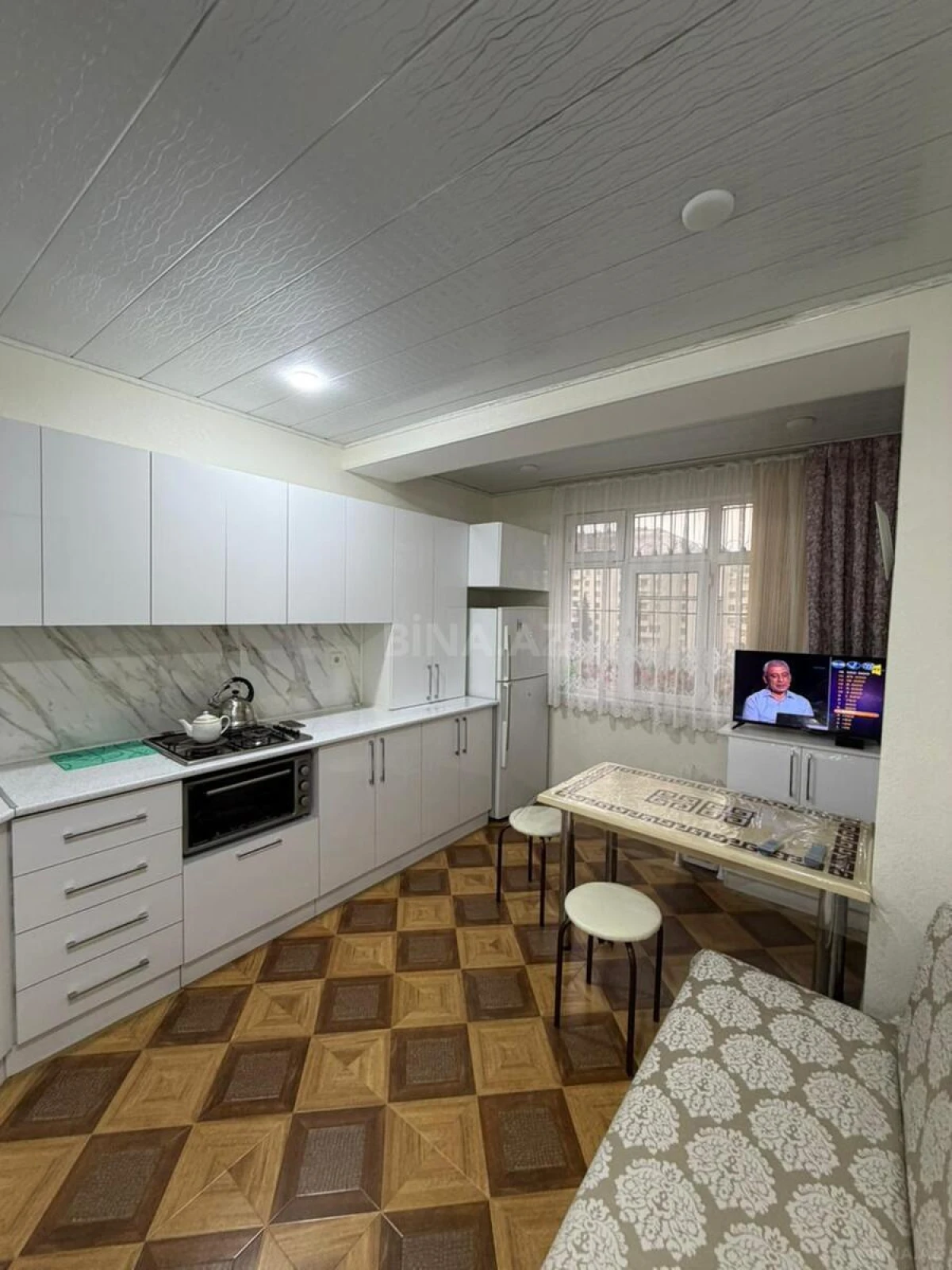 Satılır 4 otaqlı mənzil 80 m²