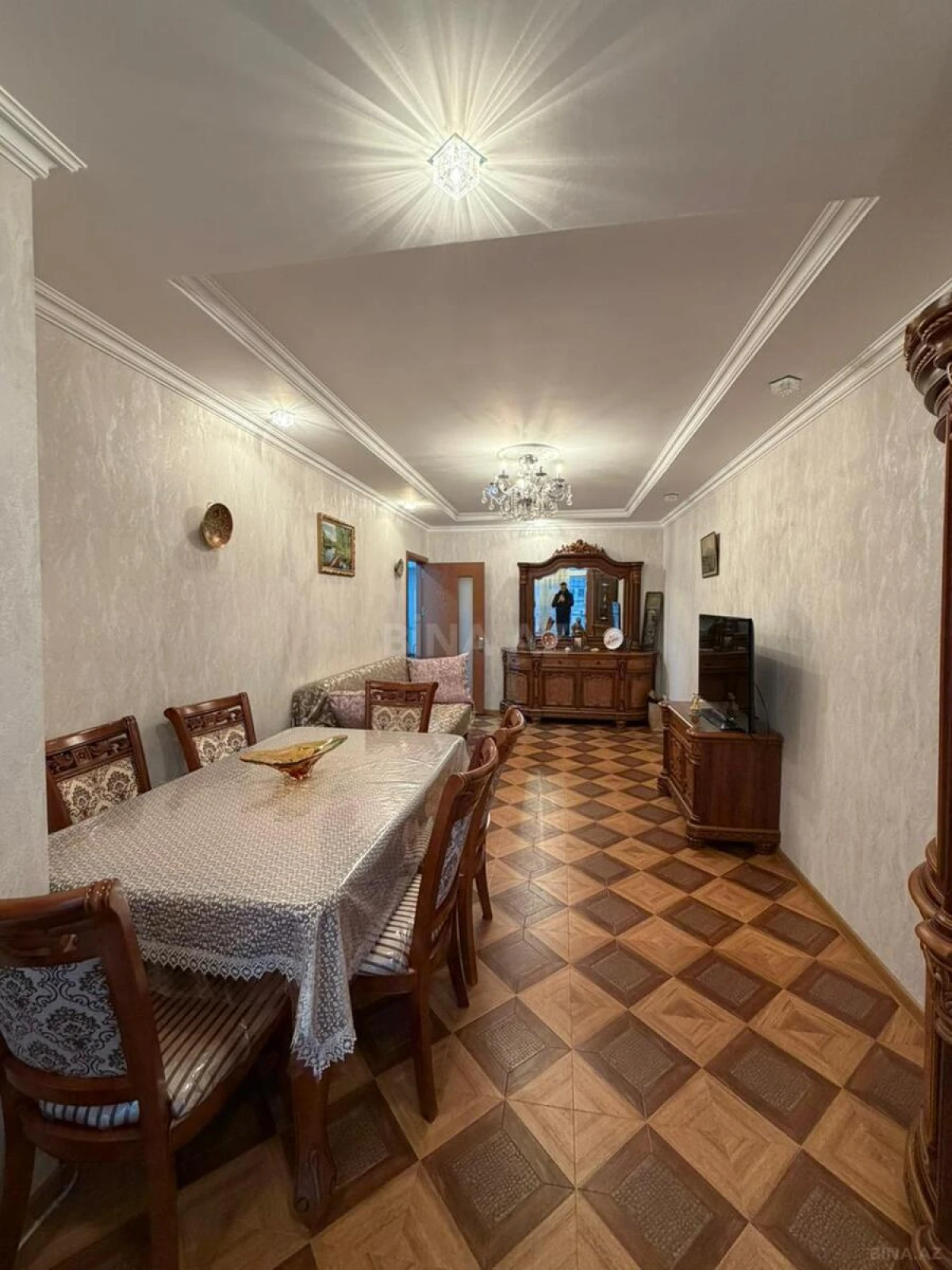 Satılır 4 otaqlı mənzil 80 m²