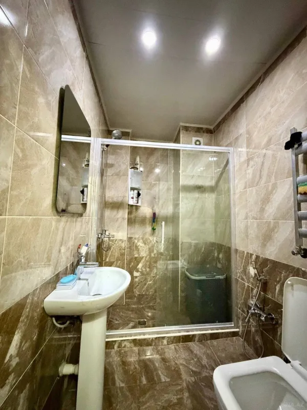 Satılır 2 otaqlı mənzil 41 m²