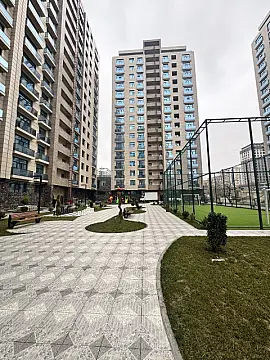 Satılır 4 otaqlı mənzil 143 m² — Bakı 4 otaq 143.00 m²