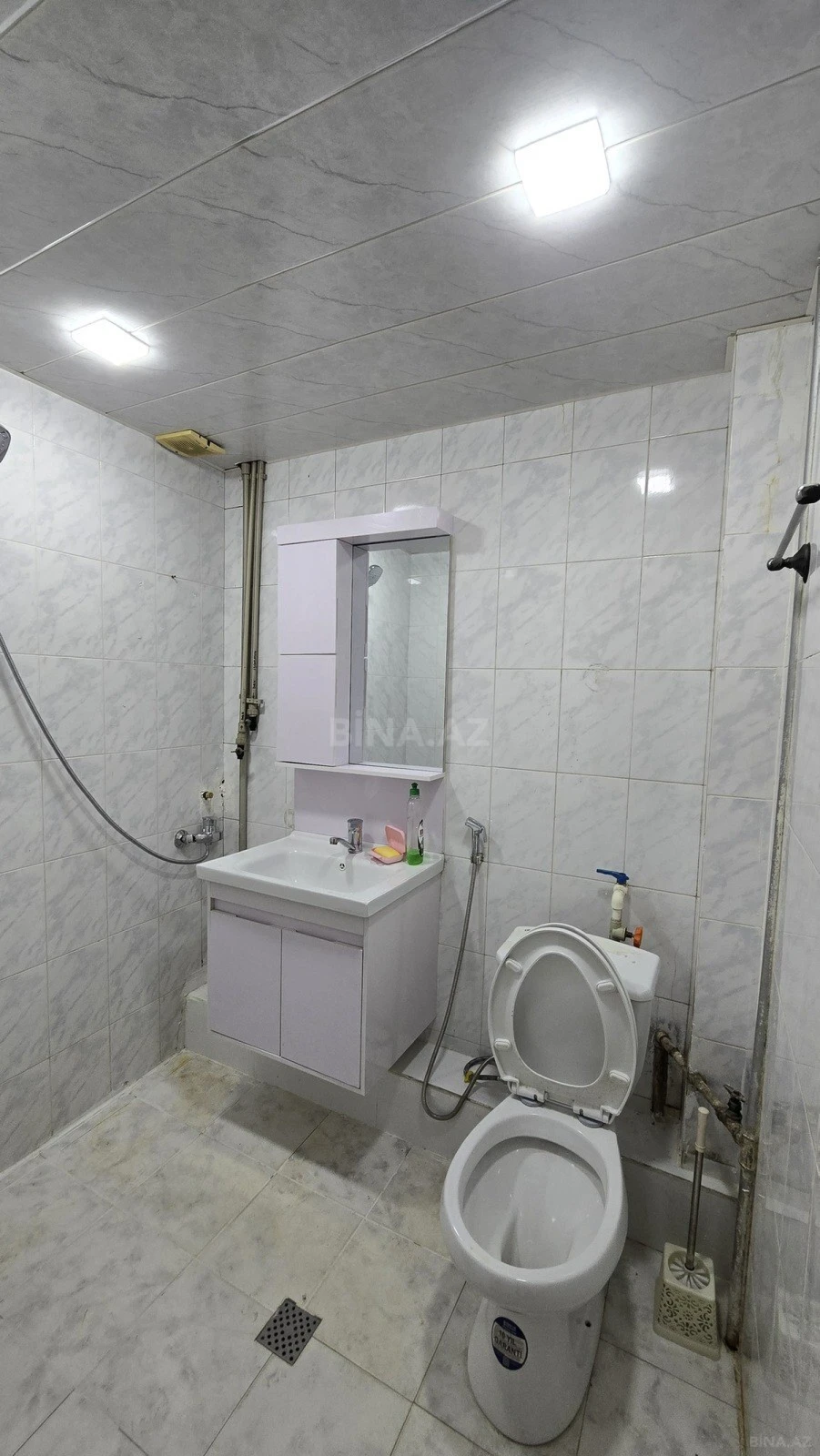 Kirayə verilir 1 otaqlı mənzil 45 m²