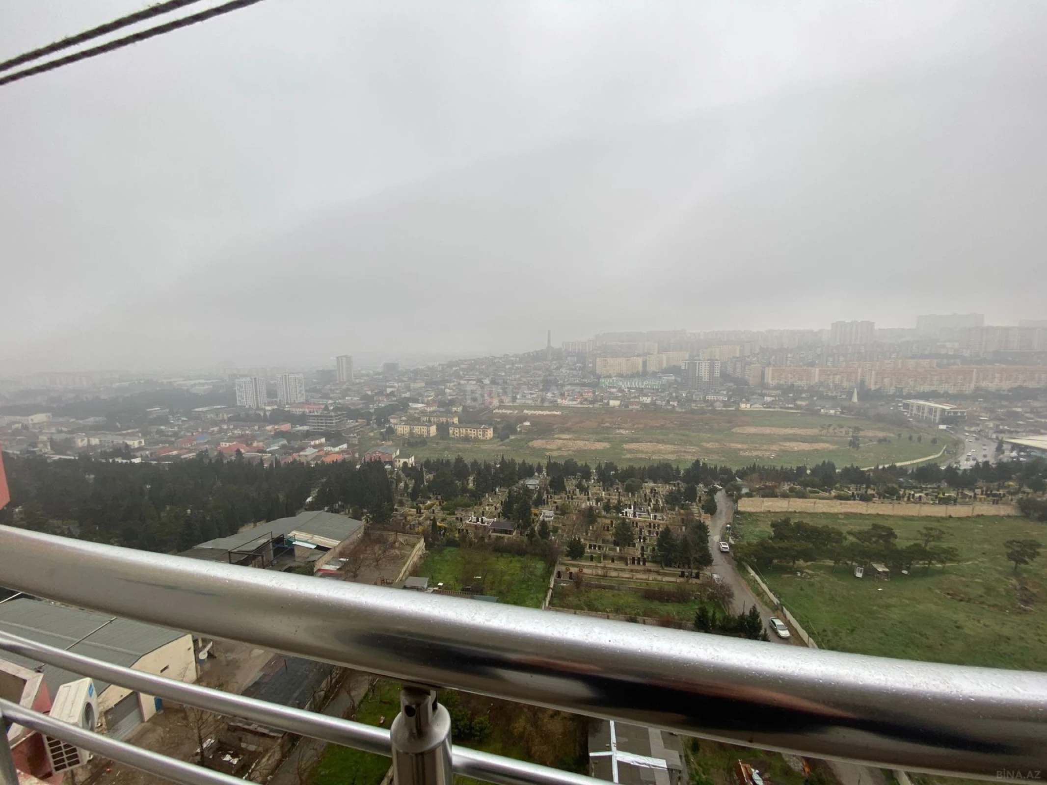 Kirayə verilir 3 otaqlı mənzil 140 m²