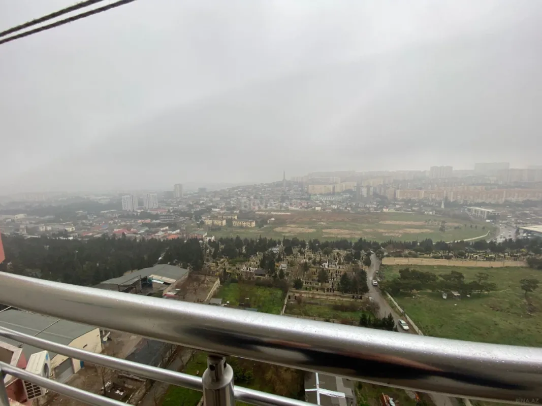 Kirayə verilir 3 otaqlı mənzil 140 m²