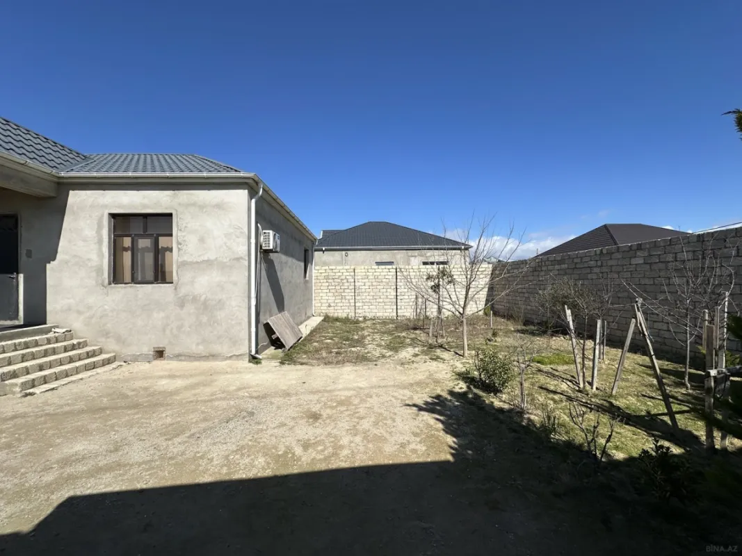 Satılır 3 otaqlı həyət evi 100 m²