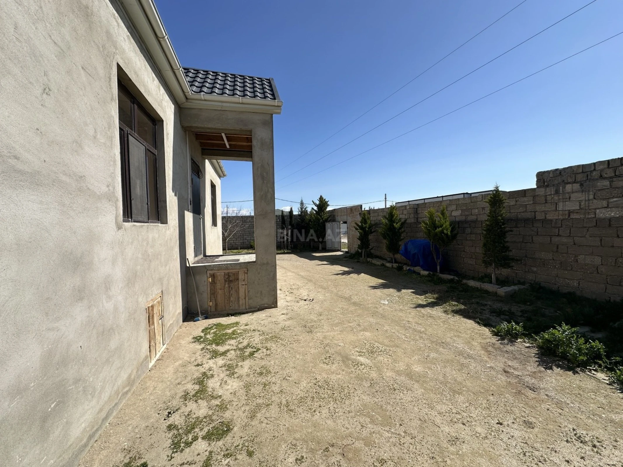 Satılır 3 otaqlı həyət evi 100 m²
