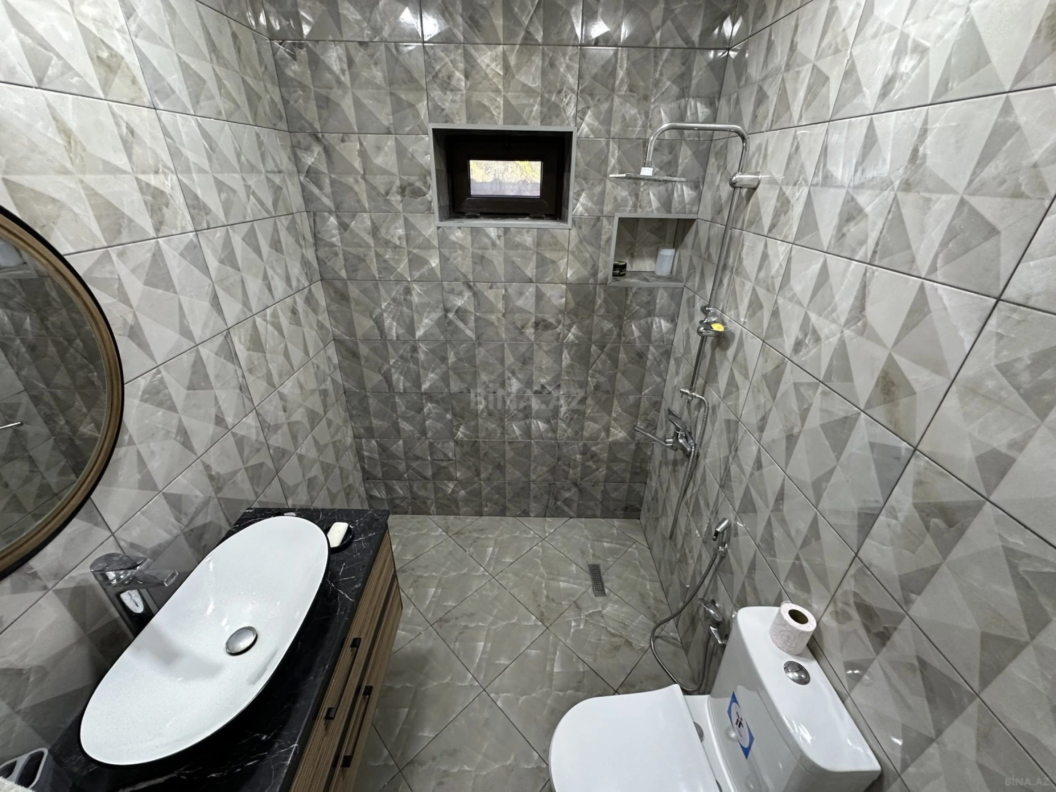 Satılır 3 otaqlı həyət evi 100 m²