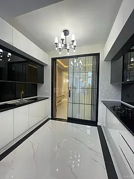 Satılır 3 otaqlı mənzil 105 m²