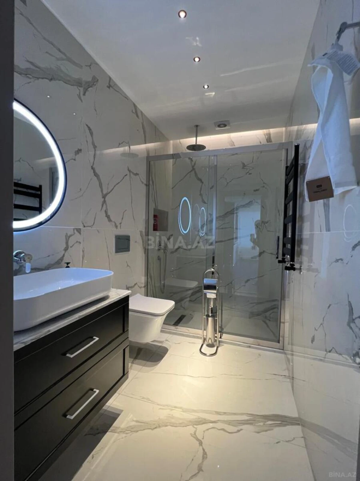 Satılır 3 otaqlı mənzil 87 m²