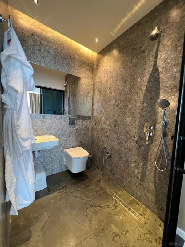 Satılır 3 otaqlı mənzil 87 m²