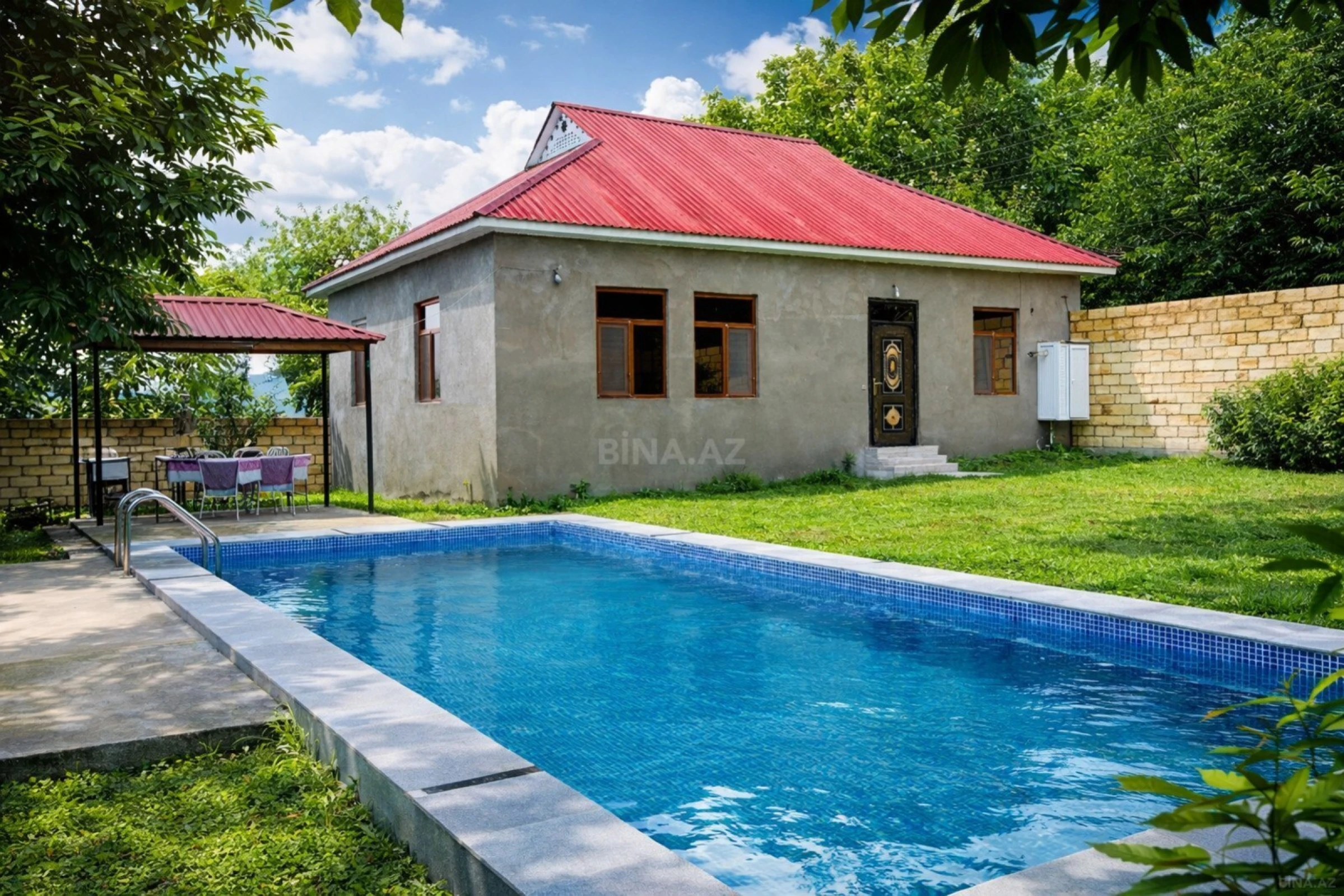 Kirayə verilir 3 otaqlı həyət evi 100 m²