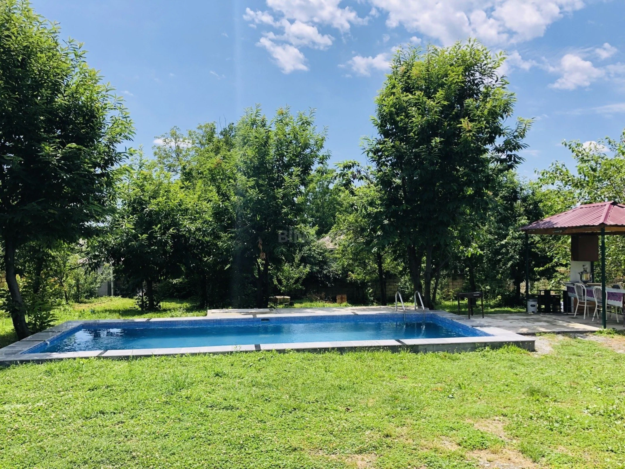 Kirayə verilir 3 otaqlı həyət evi 100 m²