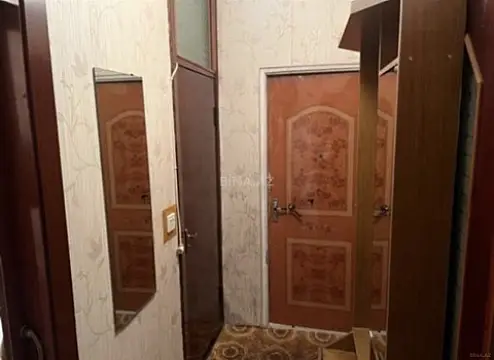 Kirayə verilir 5 otaqlı mənzil 65 m²