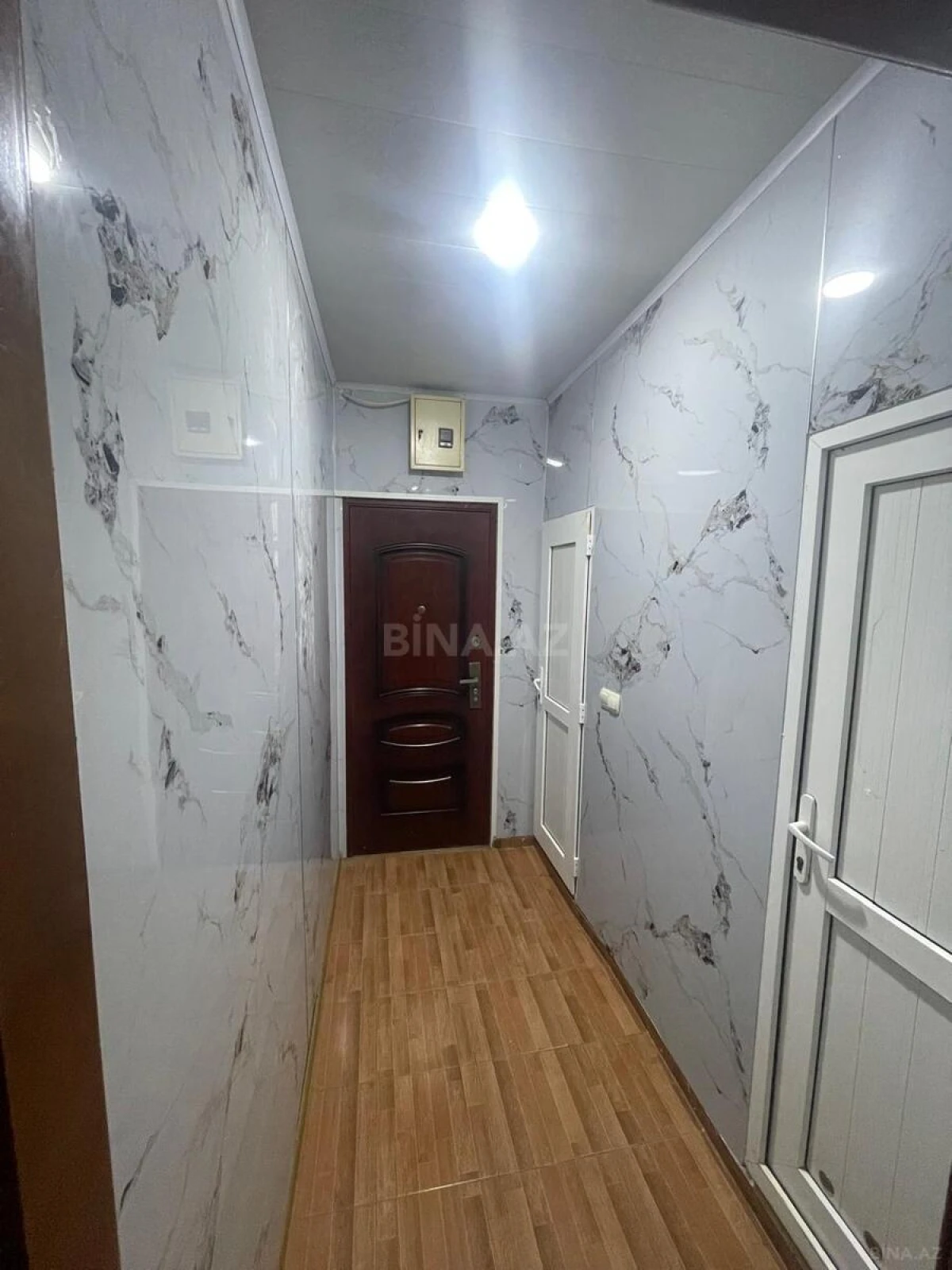 Kirayə verilir 2 otaqlı mənzil 50 m²