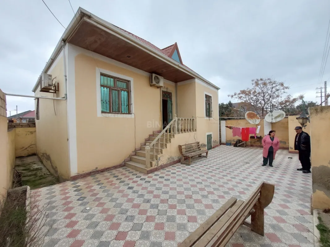 Satılır 3 otaqlı həyət evi 105 m²