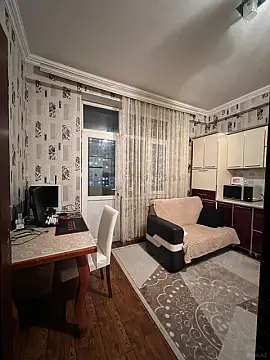Satılır 2 otaqlı mənzil 67 m²