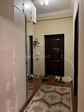 Satılır 2 otaqlı mənzil 67 m²