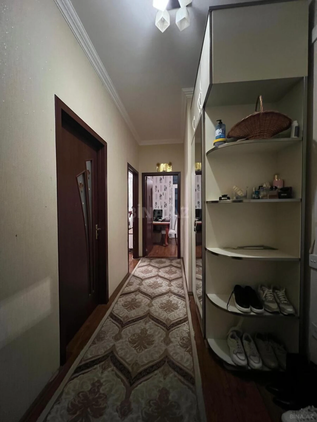 Satılır 2 otaqlı mənzil 67 m²