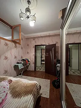 Satılır 2 otaqlı mənzil 67 m²