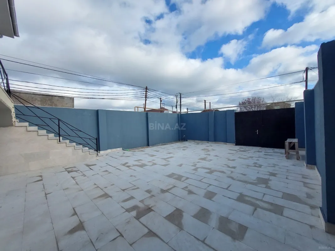 Satılır 4 otaqlı həyət evi 145 m²