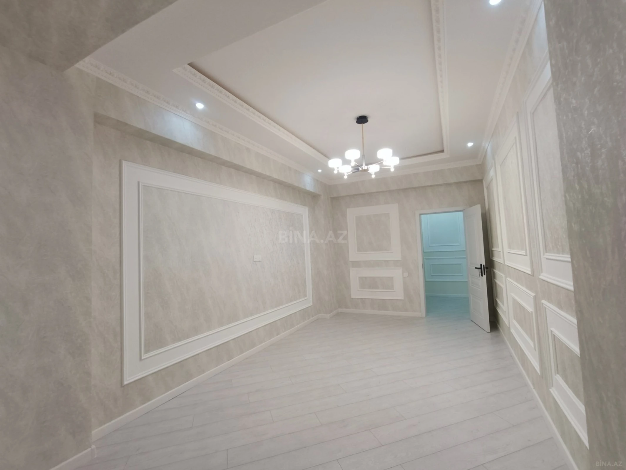 Satılır 2 otaqlı mənzil 65 m²